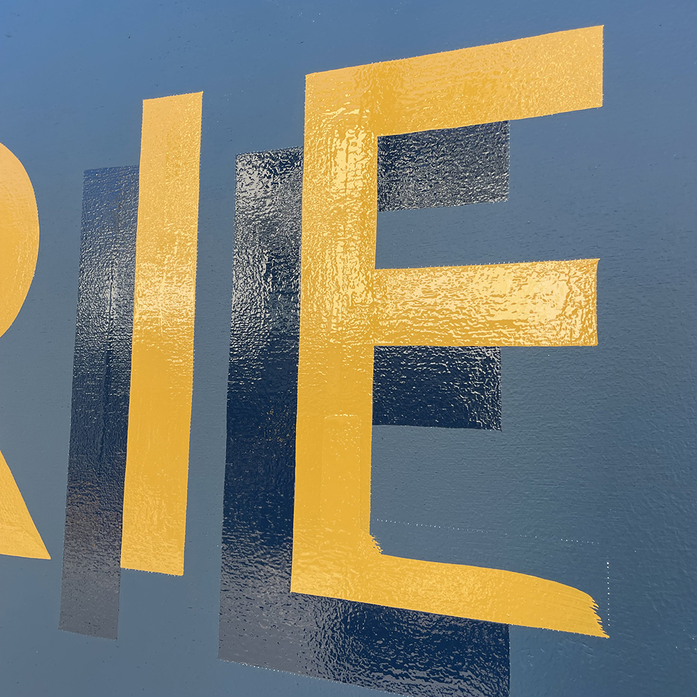 Amélie 10 peinture lettres enseigne lorient bretagne