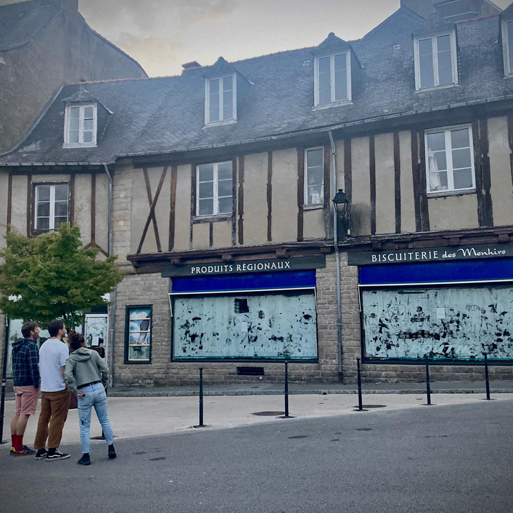 Biscuiterie Vannes 2 peinture lettres enseigne lorient bretagne