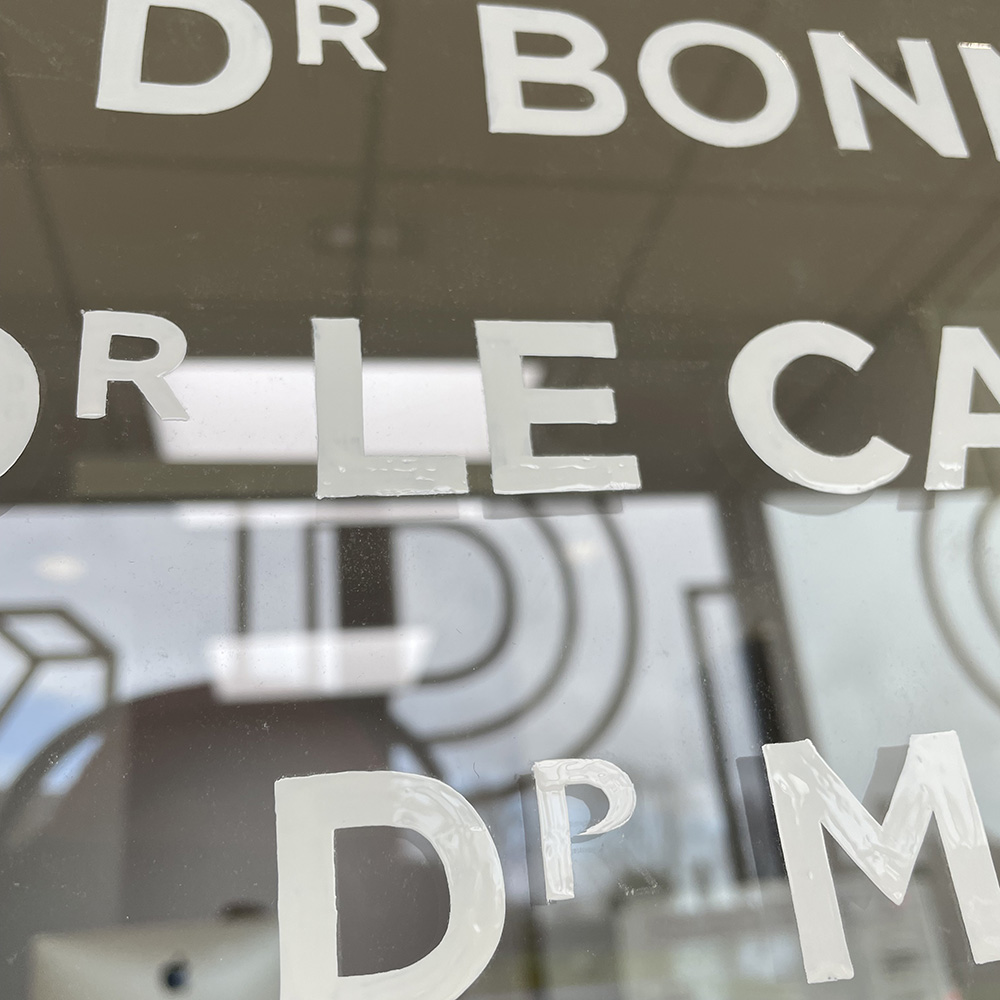 Cab Bannalec 11 peinture lettres enseigne lorient bretagne