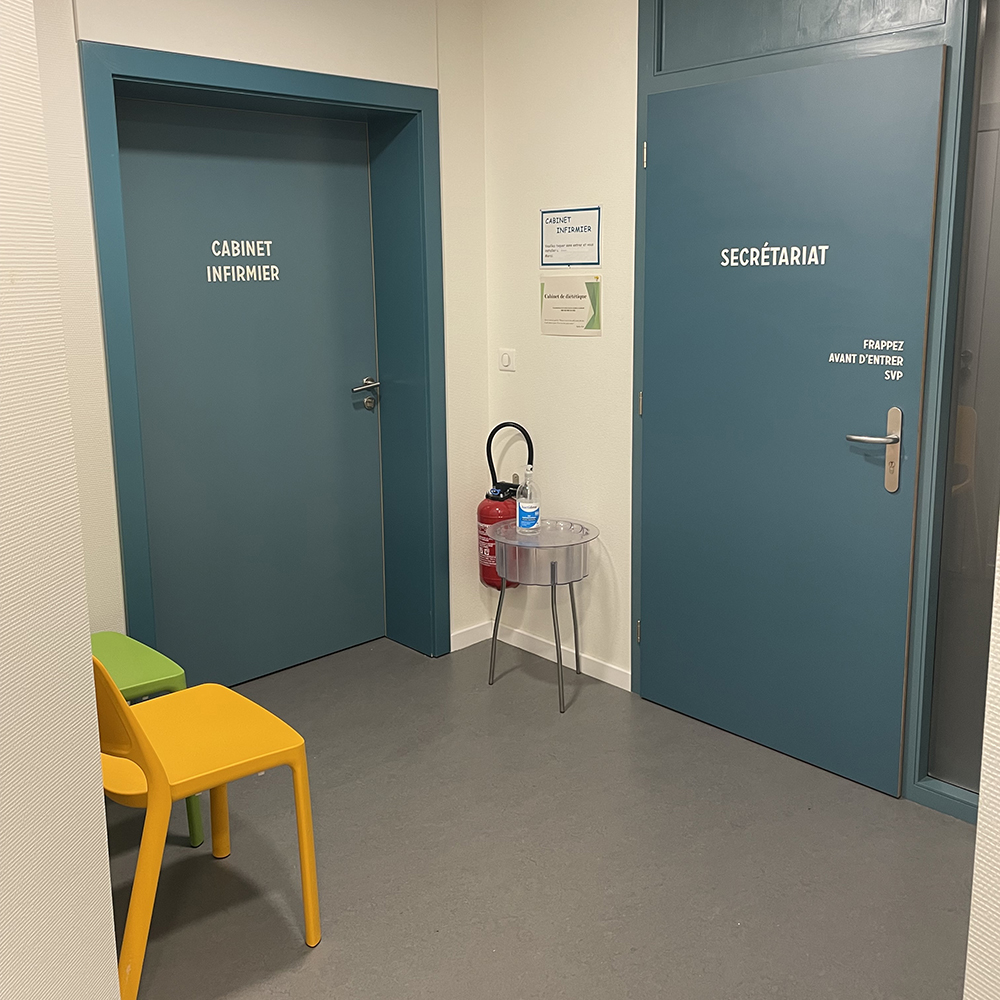 Cab Vx-Ferrette 5 peinture lettres enseigne lorient bretagnejpg