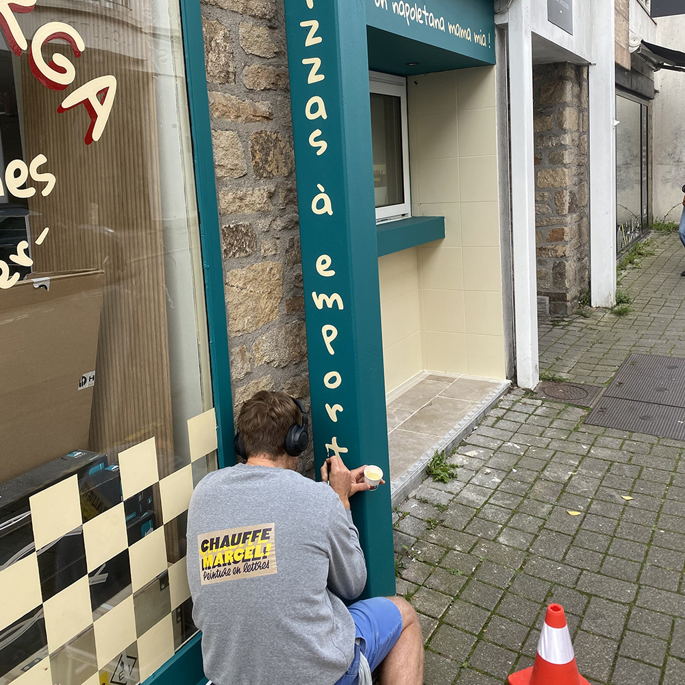 Casa Marga 1 peinture lettres enseigne lorient bretagne