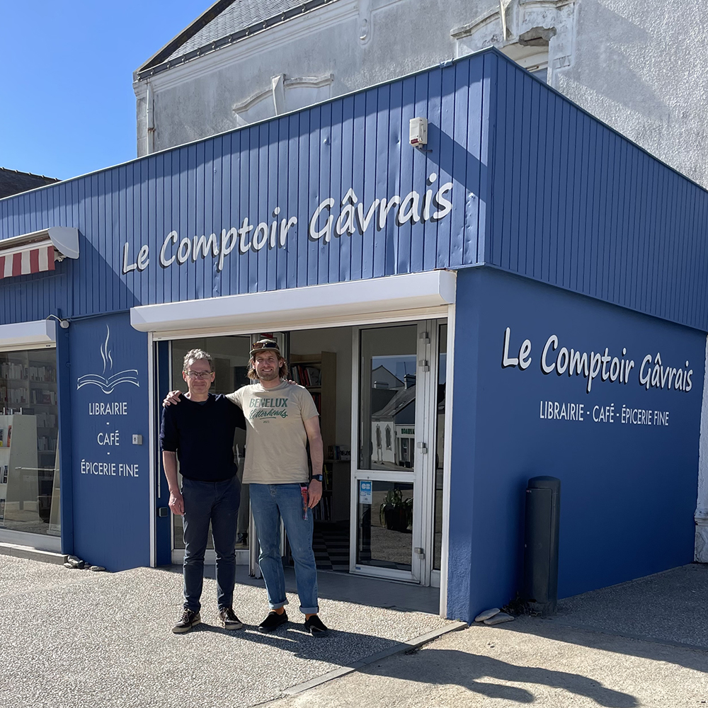 Comptoir Gâvrais 3 peinture lettres enseigne lorient bretagne