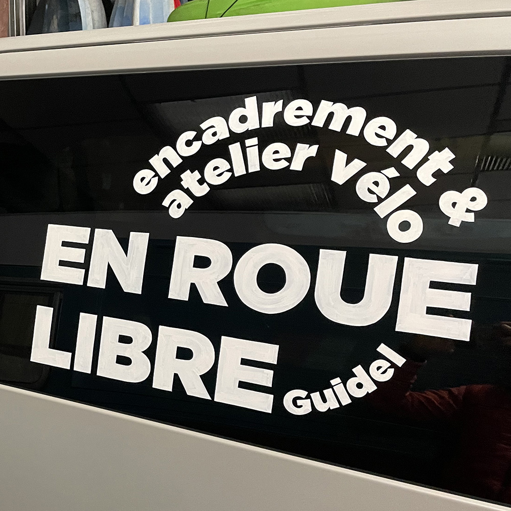 ERL 6 peinture lettres enseigne lorient bretagne