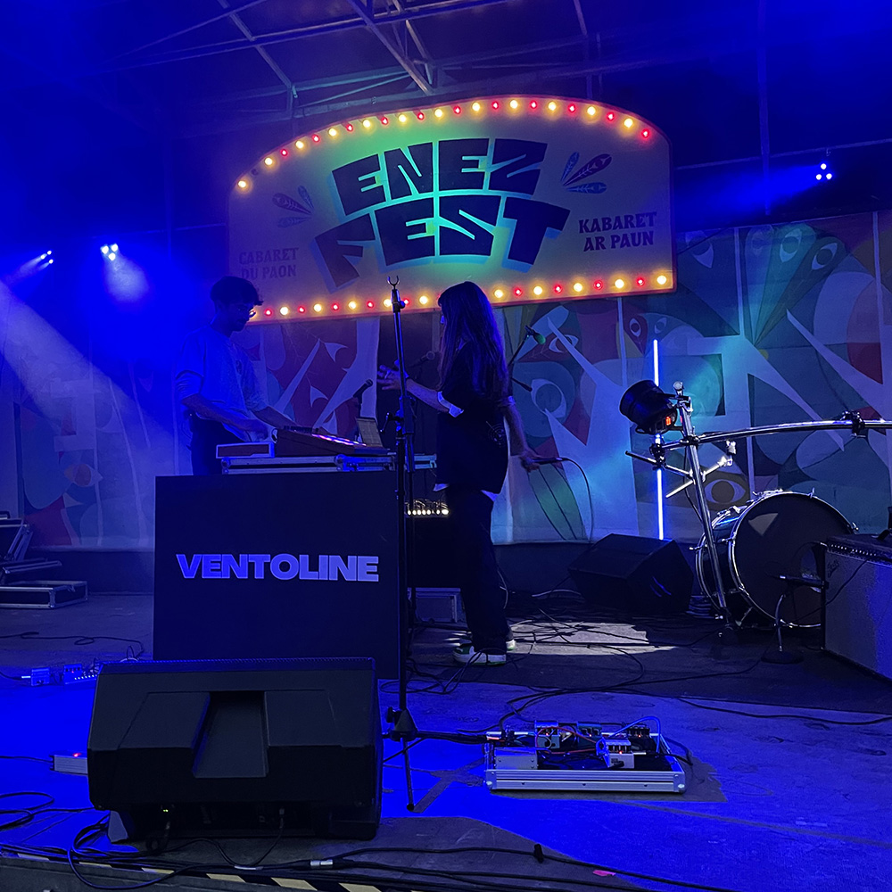 Enez 13 peinture lettres enseigne lorient bretagne