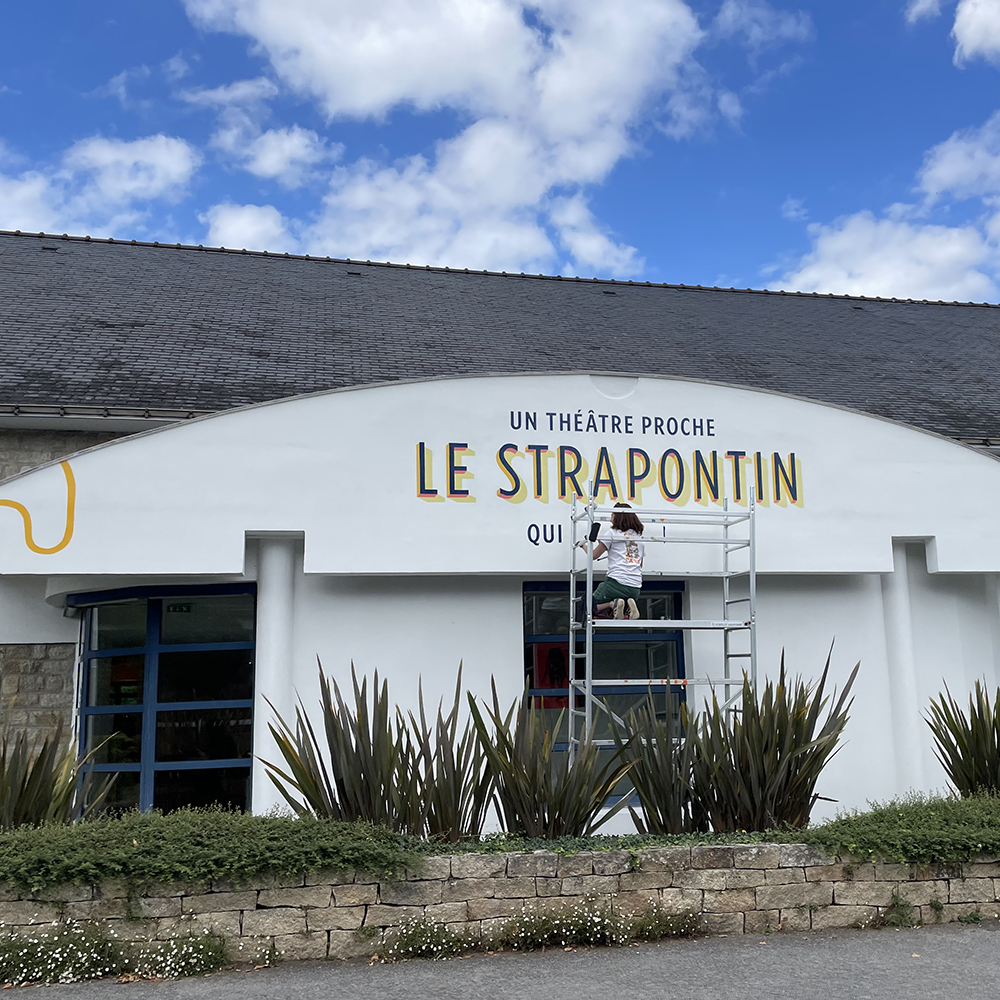 Le Strapontin 1 peinture lettres enseigne lorient bretagne