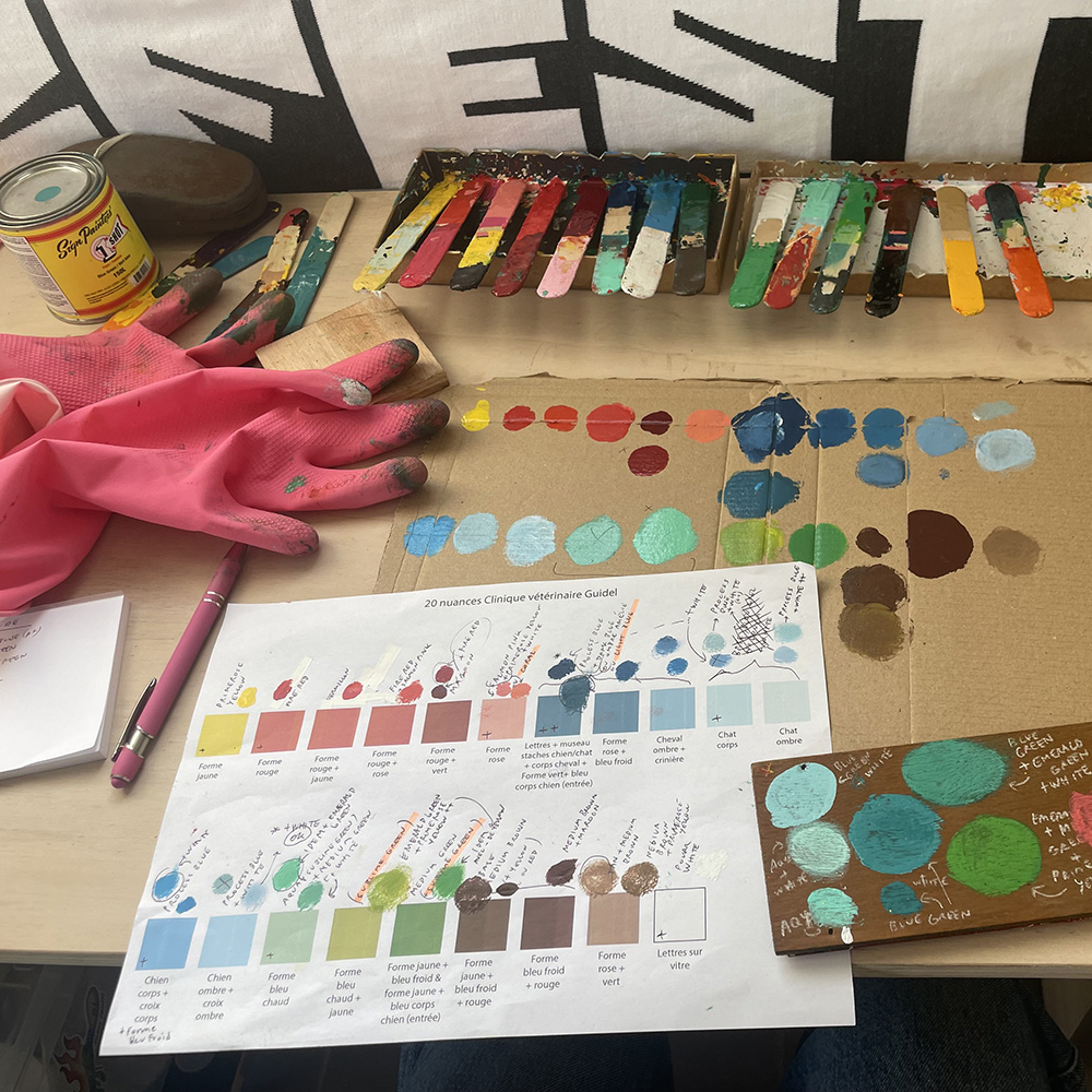 Vétos Guidel 2 peinture lettres enseigne lorient bretagne